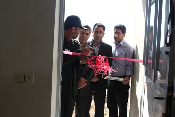 افتتاح ساختمان مددجوئی در دومین روز از هفته ی دفاع مقدس در خرمدره