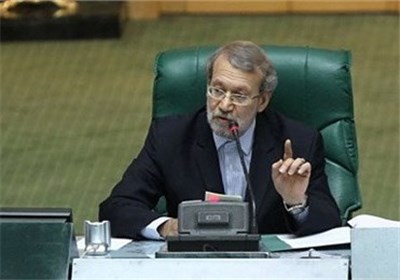 لاریجانی: مردم توافقی آبرومندانه و عزتمندانه را می‌طلبند