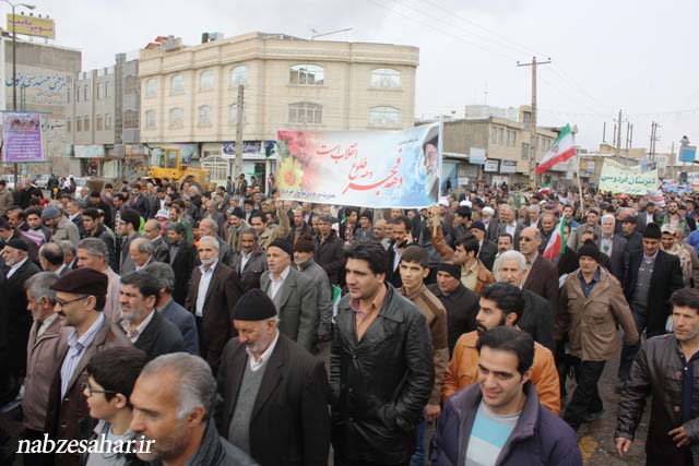 حضور باشکوه مردم خرمدره در راهپیمائی ۲۲ بهمن+ تصاویر