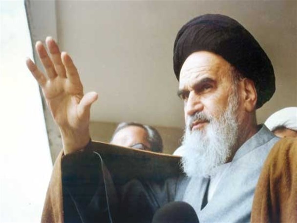 سادگی و پرهیز از زرق و برق امریکایی دستور اکید حضرت امام(ره)جهت ساخت مصلی+تصاویر