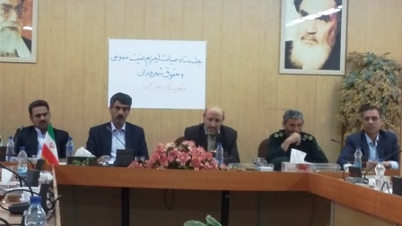 در راستای تحقق حقوق شهروندی همه ادارات باید تلاش کنند