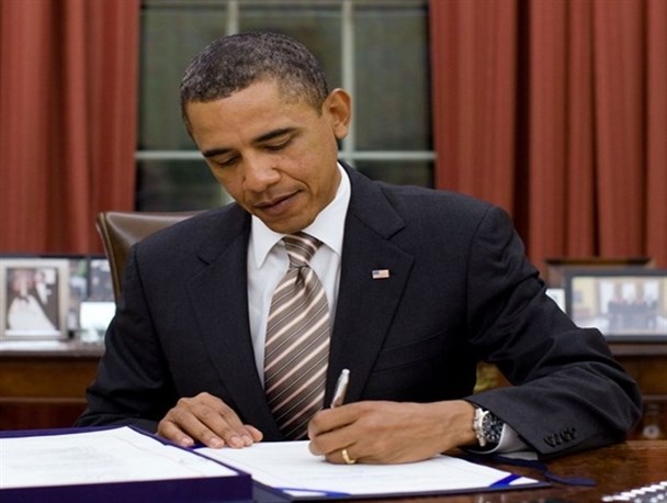 اوباما فرمان وضعیت اضطرار ملی در مورد ایران را یکسال دیگر تمدید کرد