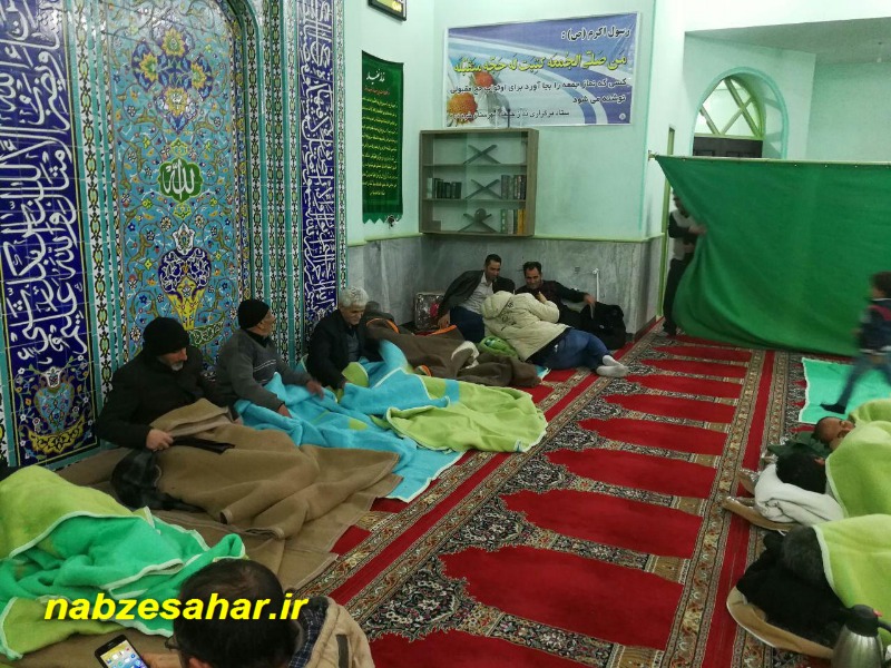 اسکان ۱۴۰ مسافر در راه مانده در مساجد خرم دره
