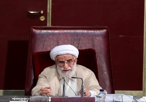 آقای رییس جمهور! نگذارید انقلاب به دست نااهلان بیفتد/دشمن سعی دارد بین شیعه و سنی اختلاف ایجاد کند