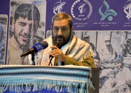 نصب و راهداری اندازی ۳۰۰۰ پنل خورشیدی در استان زنجان/ بیش از ۴۷۵ هزار بسته کمک معیشتی توسط بسیج در بین جامعه هدف توزیع شد