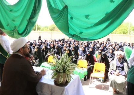 عکس/ مراسم جشن دهه کرامت در مدرسه حاج قاسم سلیمانی