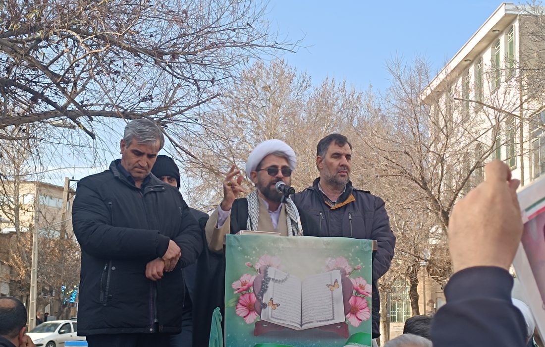 تروریستها در کشور وابسته به غرب هستند