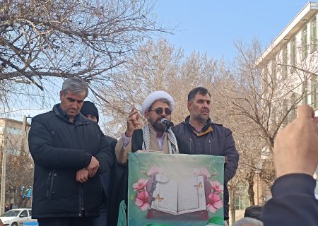 تروریست‌ها در کشور وابسته به غرب هستند