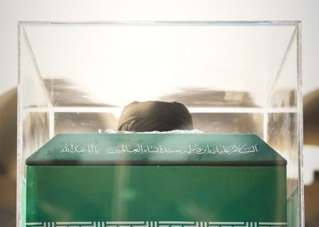 مصلی تهران غرق حزن و اشک